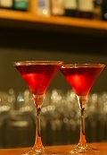 飲み物－2つの赤いカクテル