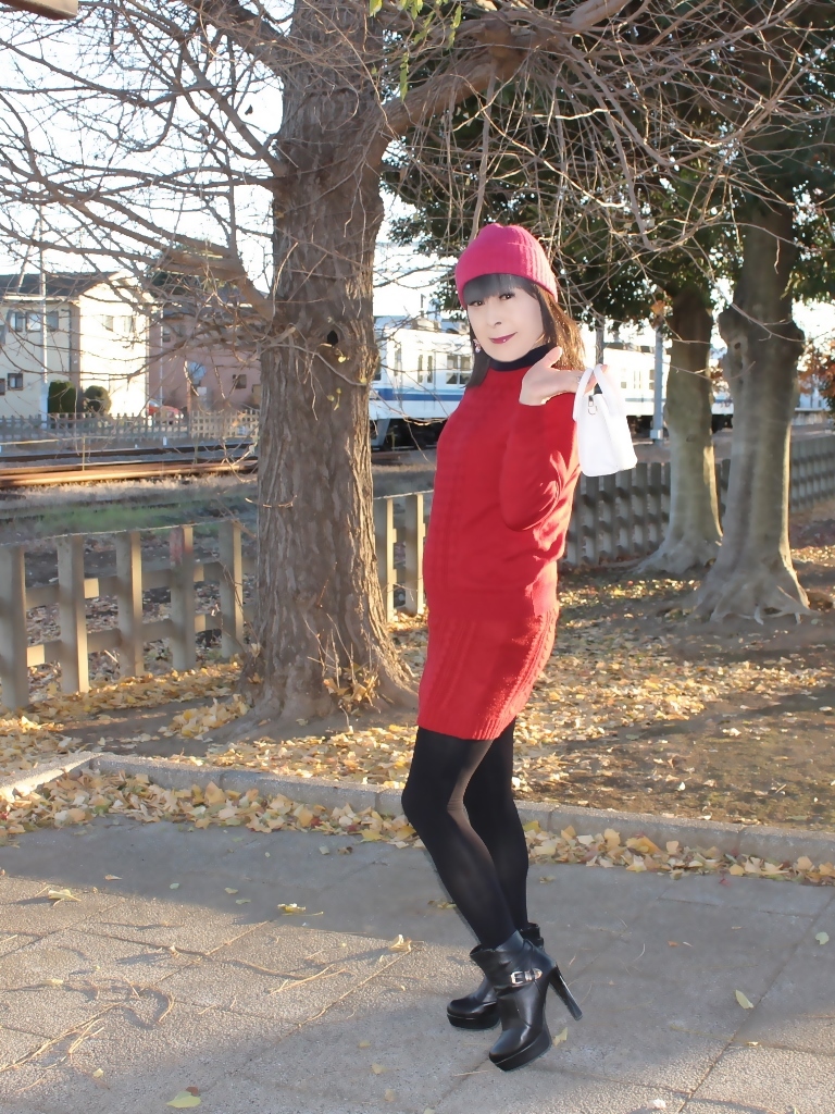 赤セーター赤ニットミニスカB(5)