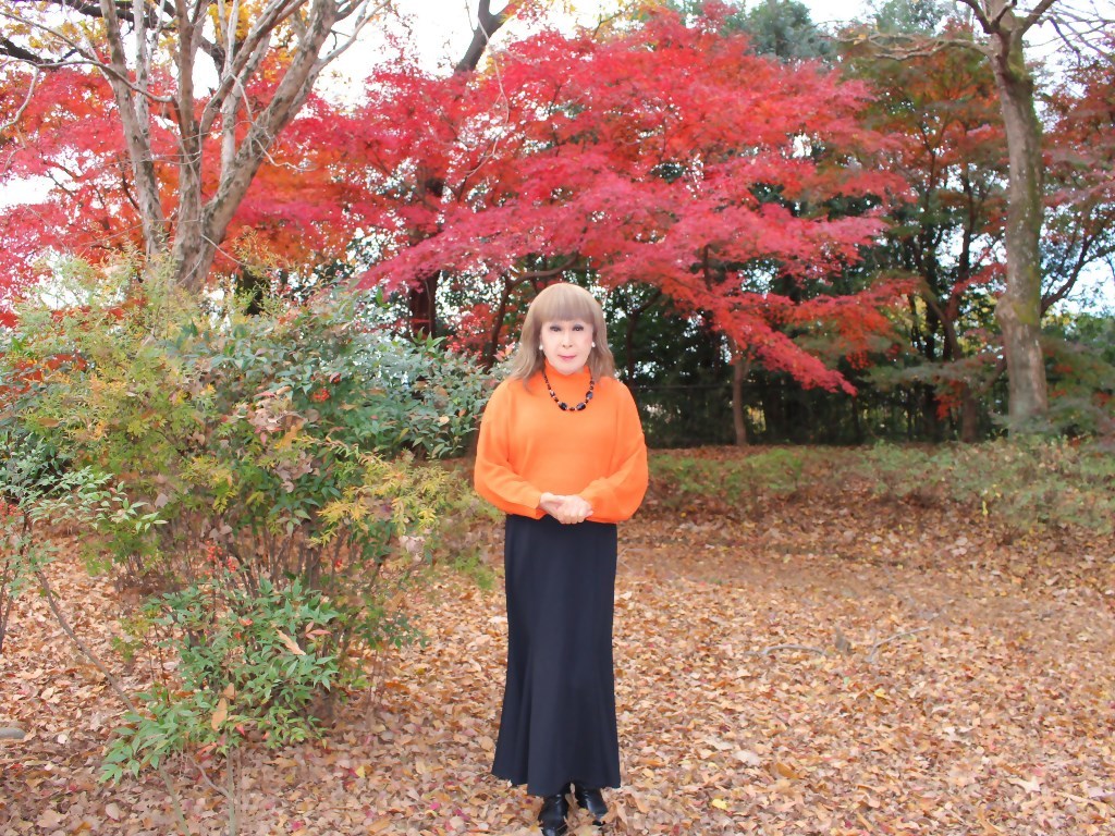 黒マーメイドスカートオレンジセーターA(1)