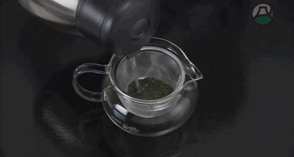 How_to_make_cold_brew_green_tea_112.jpg