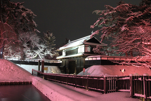 弘前公園冬のライトアップ2022-12